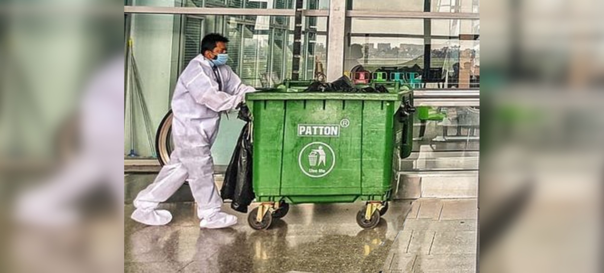 Patton Industrial Waste Bin in use at the Netaji Subhash Chandra Bose International Airport, Kolkata